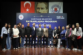 BAŞKAN ÖZTEKİN PERSONELLE BAYRAM SEVİNCİNİ PAYLAŞTI